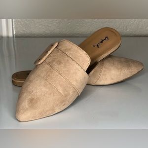 Qupid Cream Colored Mules, Great Quality, Never worn